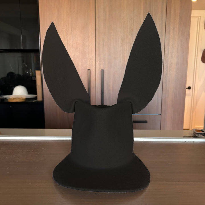 Khia Tullae Astro Bunny Lid hat in anthracite felt, front view