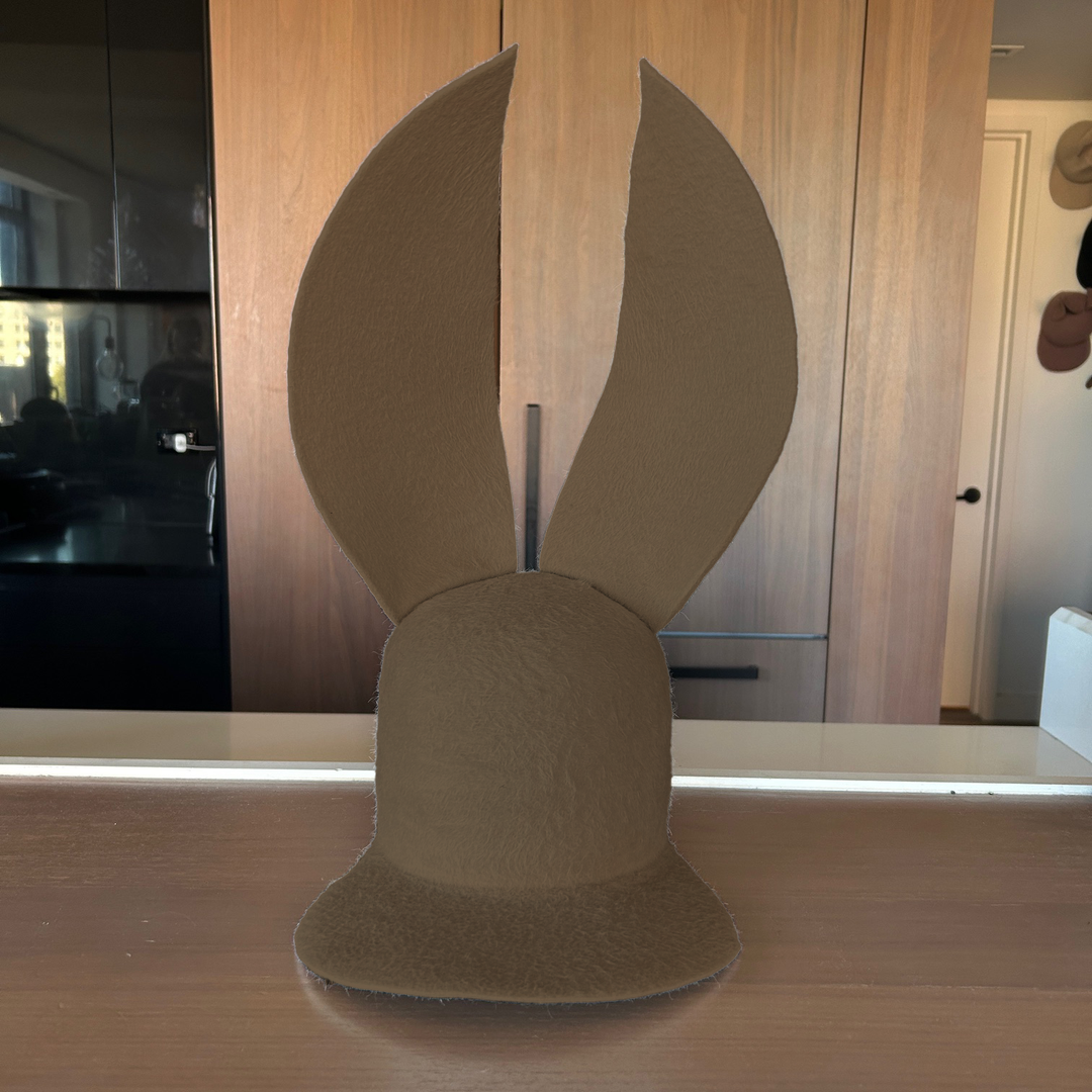 Khia Tullae Grizzly Bunny Lid hat in pecan felt, front view