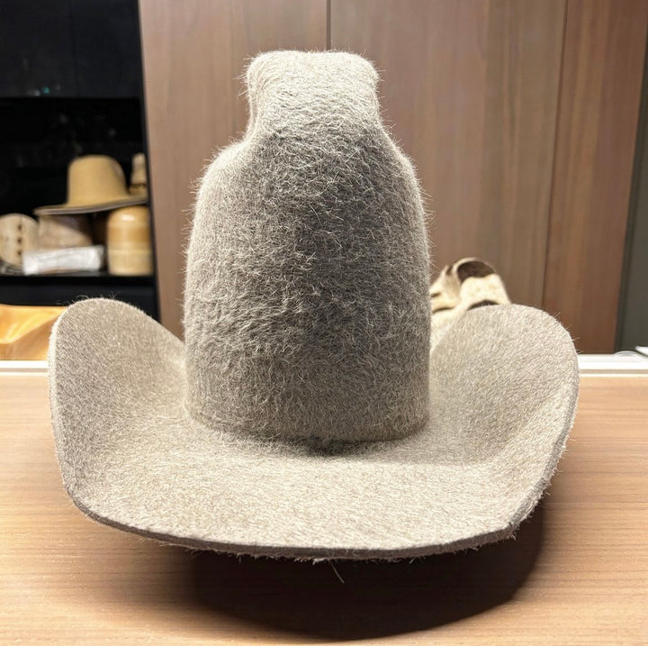 Khia Tullae Grizzly Urban Rodeo grizzly felt cowboy hat in Natural Grey side 
