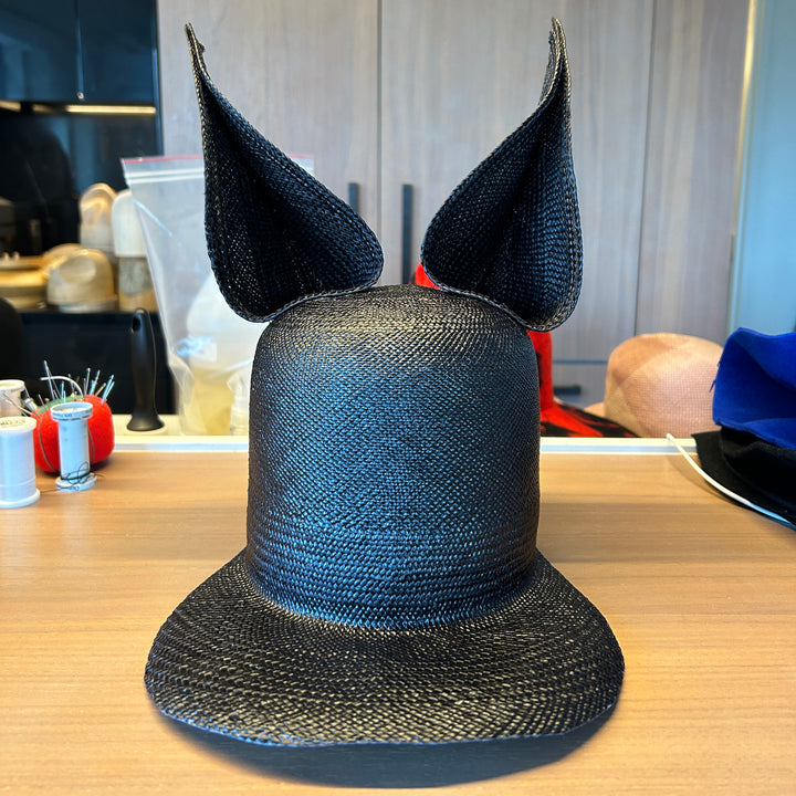 Khia Tullae Straw Bunny Lid toquilla straw bunny cap black - 6-inch crown