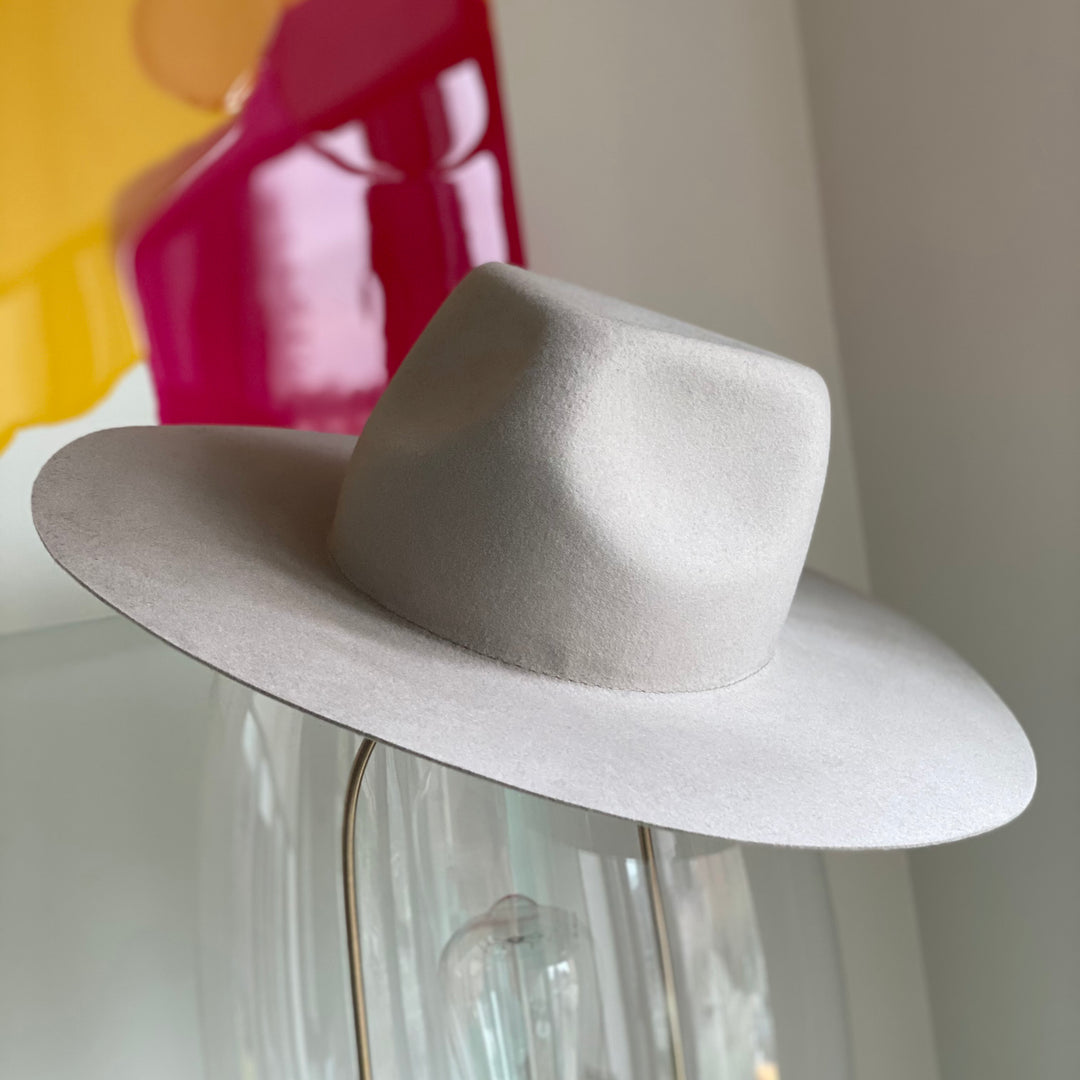 Khia Tullae The Alexa fedora in Silver Belly, 100% wool, front angled view