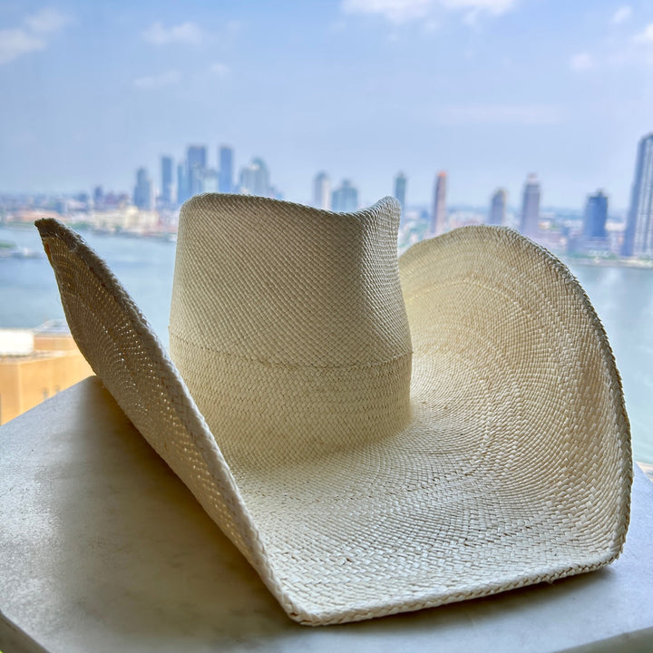 Khia Tullae The Catalina toquilla straw cowboy hat - Natural Bleached - side
