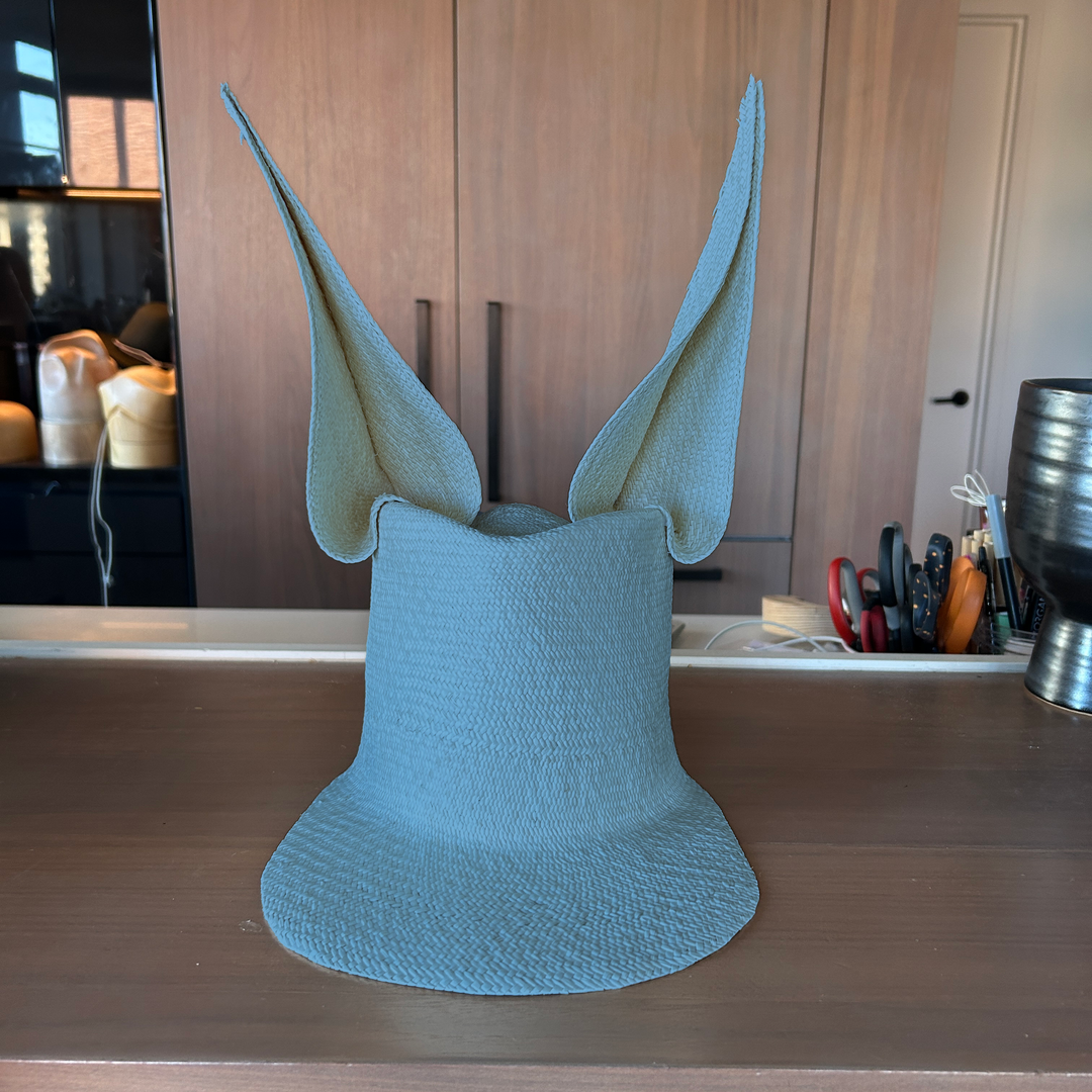 Khia Tullae Straw Bunny Lid toquilla straw bunny cap marine blue - 6-inch crown
