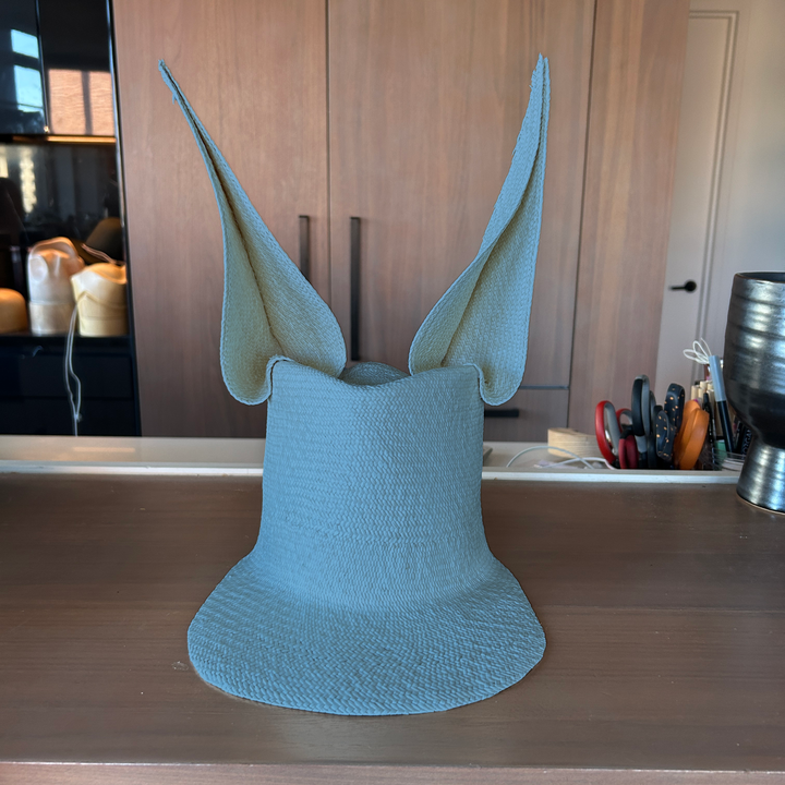 Khia Tullae Straw Bunny Lid toquilla straw bunny cap marine blue - 6-inch crown
